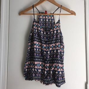 💸 HM Divided blue and pink print tank top